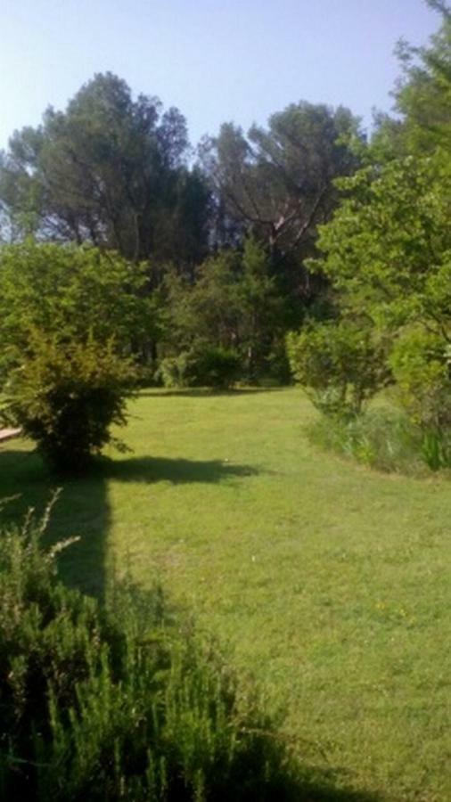 Le Clos Zinou Lambesc Exteriér fotografie